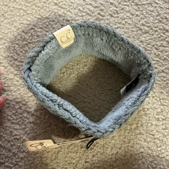 C.C Children's Kids' Winter Warm Cable Knit Fuzzy Lined Ear Warmer Headband - Picture 2 of 3